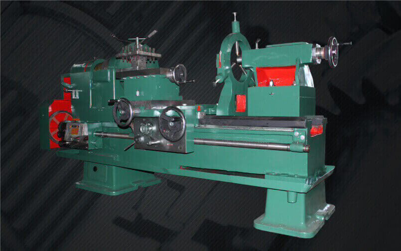 Extra Heavy Duty Lathe Machine